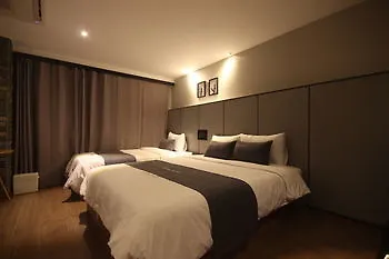 Hotel The May Gimhae